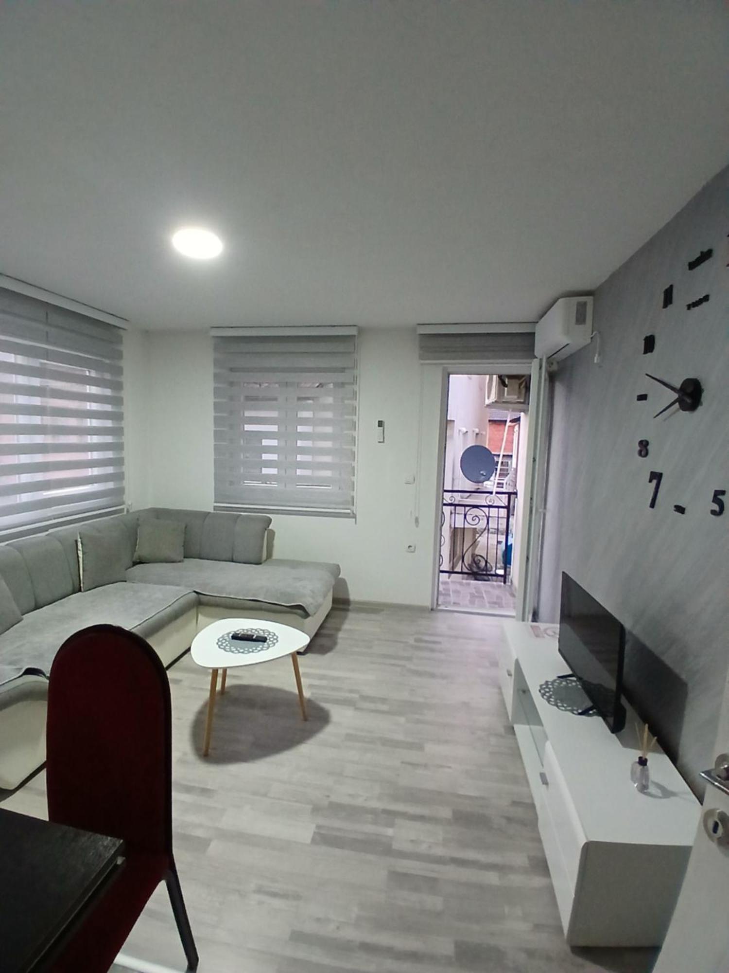Adagio Studio Apartment Plav Bagian luar foto